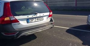 Fiat συγκρούστηκε με Volvo μπορείτε να φανταστείτε αποτέλεσμα! (video)