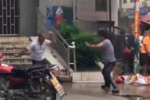 ΞΕΚΑΡΔΙΣΤΙΚΟ ΒΙΝΤΕΟ: Ο πιο fail καυγάς με Kung Fu που έχεις δει ποτέ