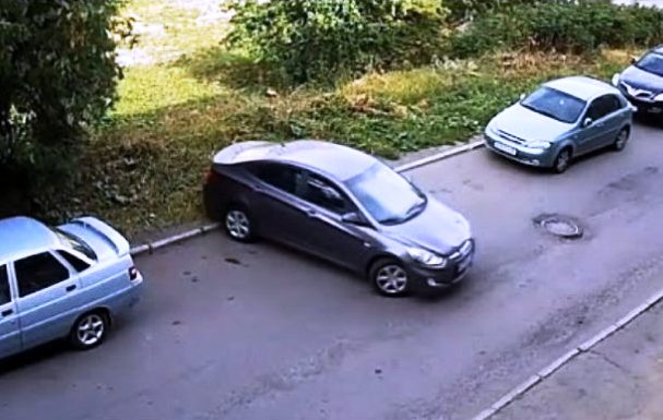 Αυτό το επικό παρκάρισμα θα σας αφήσει …παγωτό! (Video)