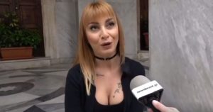 Ρώτησαν Ελληνίδες για το ποιο είναι το μεγαλύτερο μείον σε έναν άντρα