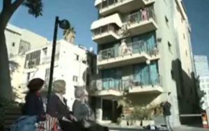 Όταν η γυναίκα εκνευρίζεται μέσα από ένα απολαυστικό βίντεο