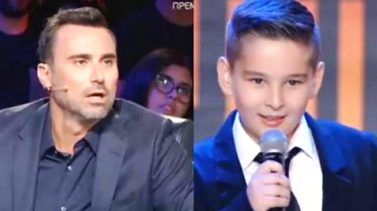 Ο μικρός Νικόλας από την Κύπρο την είπε στον Καπουτζίδη: «Είσαι άχρηστος» και η ατάκα του έκανε τους πάντες να ξέσπασουν στα γέλια!