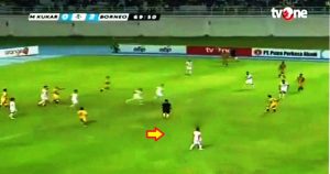 Αυτός είναι ο πιο γρήγορος ποδοσφαιριστής του κόσμου (Βίντεο)