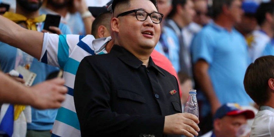 Το viral βίντεο που δίχασε: Είναι ή δεν είναι ο Κιμ στο Μουντιάλ;