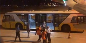 Έκτακτη προσγείωση αεροπλάνου εξαιτίας ανυπόφορης δυσοσμίας