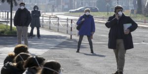 Κοροναϊός: Εξωφρενικές τιμές στην Ιταλία: Απολυμαντικό ζελέ 39 ευρώ!