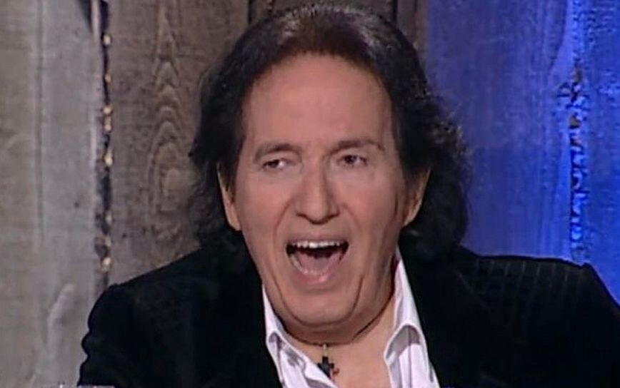 Πασχάλης: Ο σκοτεινός άρχοντας των απέθαντων