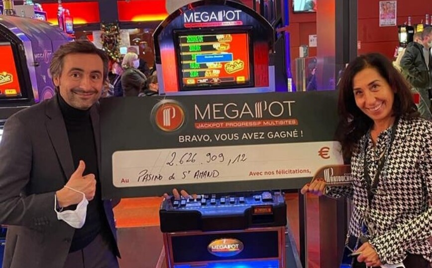 Απίστευτη τύχη: Γάλλος κέρδισε 2,6 εκατ. ευρώ σε κουλοχέρη ποντάροντας ένα… δίευρο