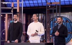 MasterChef: Ο Σωτήρης Κοντιζάς «έζησε» τη δημοπρασία και το twitter τρελάθηκε – «Πουλάει πάγο σε Εσκιμώο»