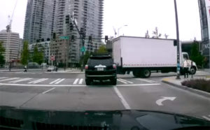 Όταν σου λείπουν βασικοί κανόνες οδηγικής συμπεριφοράς