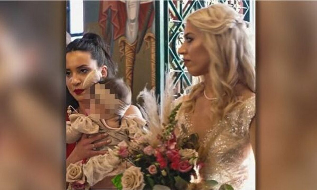 Επική γκάφα από νονά – Είπε λάθος το όνομα του παιδιού στη βάφτιση